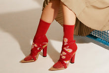 Load image into Gallery viewer, 【2021AW】DAISY SPORTS SOCKS RED,BLACK,GRAY,CAMEL
