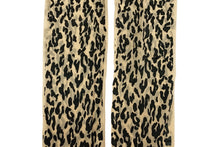 Load image into Gallery viewer, LEOPARD PRINTED STOCKING BLACK,RED
