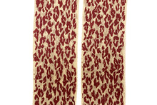 Load image into Gallery viewer, LEOPARD PRINTED STOCKING BLACK,RED
