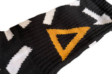 Load image into Gallery viewer, 【2023SS】UNISEX / PATTERNED SPORTS SOCKS BLACK,BLUE,YELLOW,WHITE

