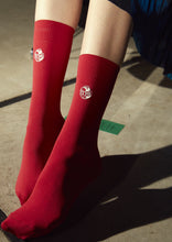 Load image into Gallery viewer, FRORAL EMBLEM SOCKS WHITE,BLACK,RED,NEONGREEN
