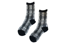 Load image into Gallery viewer, 【2022AW】SEE-THROUGH CHECK SOCKS GOLD×BLACK,SILVER×BLACK,SILVER×GREEN
