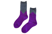 Load image into Gallery viewer, GLITTER COLOR BLOCK SOCKS SILVER×GREEN,SILVER×PURPLE,GOLD×GRAY
