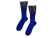 Load image into Gallery viewer, 【2022AW】FAUX LEATHER FRILL SOCKS CAMEL,GREEN,BLUE
